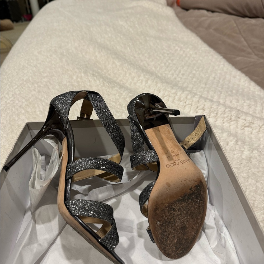 Jimmy Choo - Picture 3 of 9